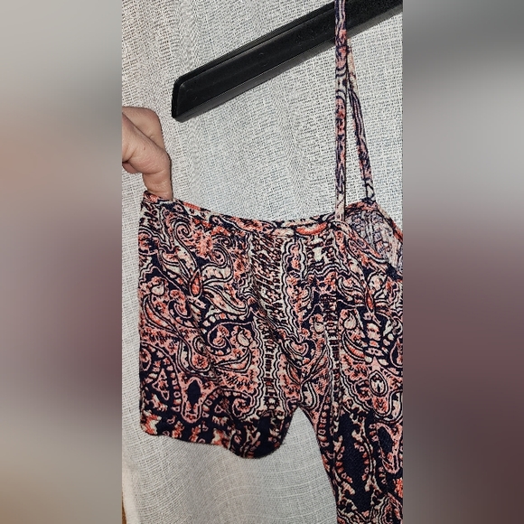 New Maurices Boho Cold Shoulder Short Sleeve Blouse Crochet Lace Hem Flowy Comfy - Picture 5 of 13